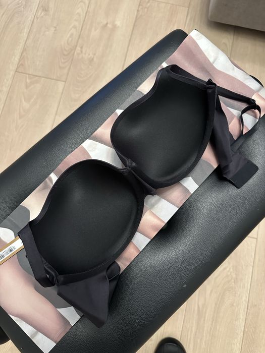 Бюст пушап Skims onyx