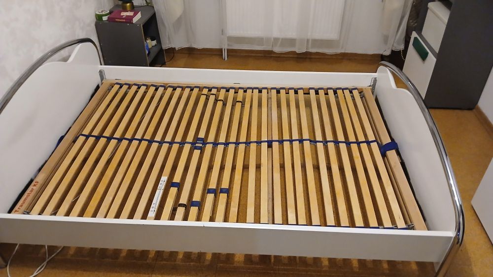 Łóżko sypialniane