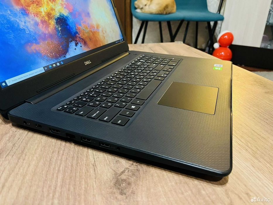 Dell Octacore 17.3" i7/8GB/1TB NVMe, Like New64751231910786121