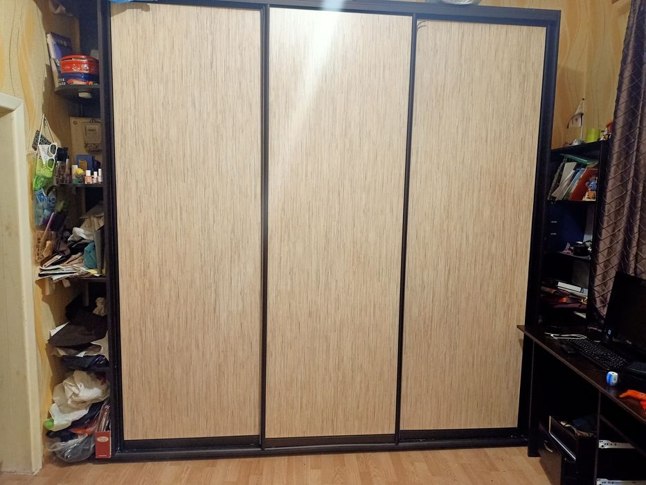 СРОЧНО!!! Большой шкаф купе.