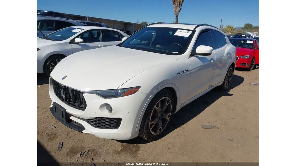 Maserati Levante / 4x4 / bogate wyposażenie / 3.0 350KM /
