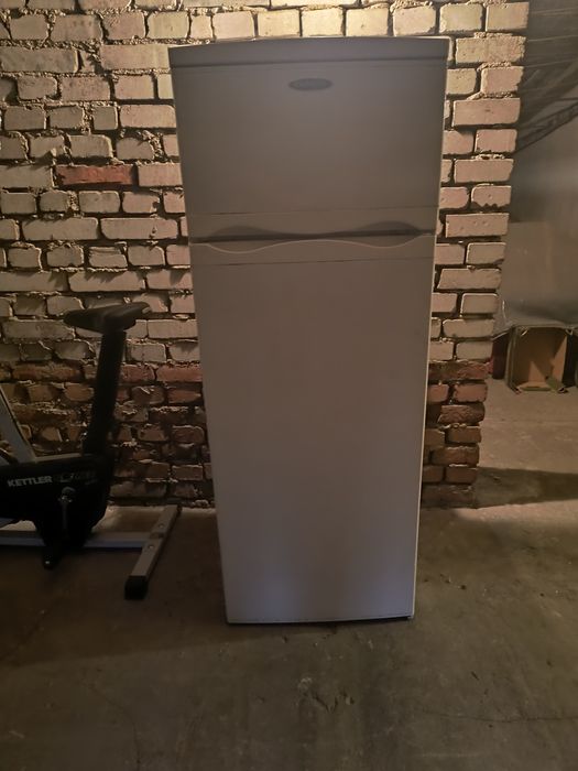 Lodówka 140 cm sprawna