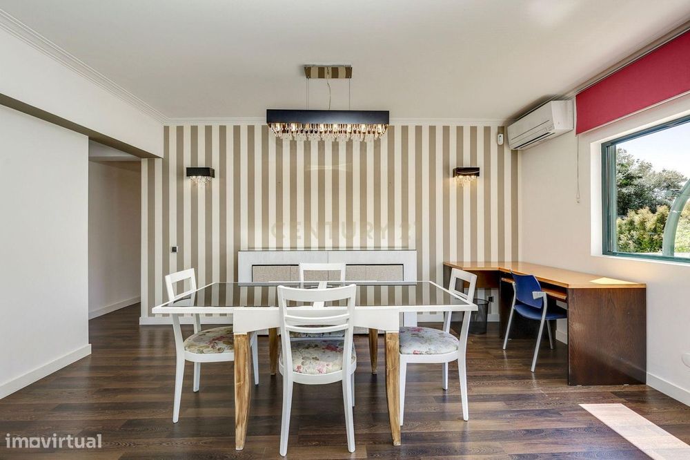 Apartamento próximo do mar, com amplitude e a privacidade de uma morad