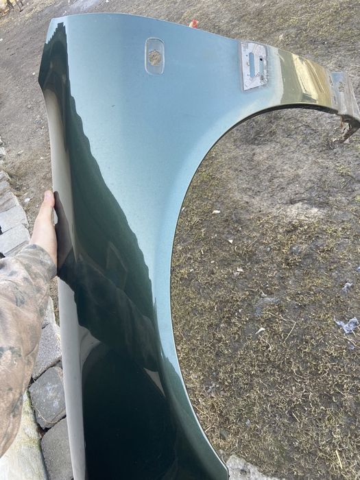 Крила крило audi a4b5 ly6r рест