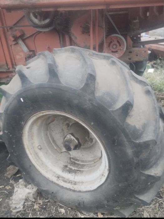 Продам комбайн Дон-1500