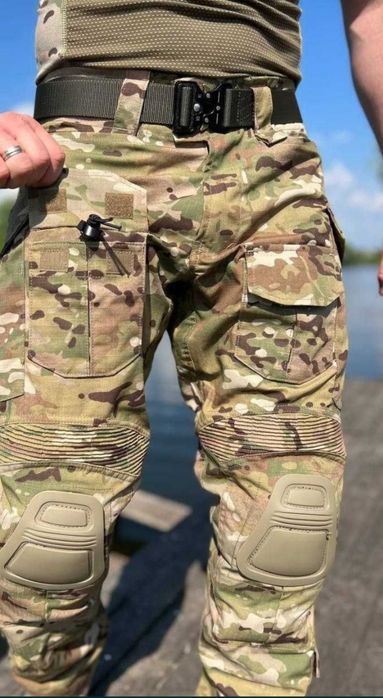 Штани з наколінниками, Мультикам