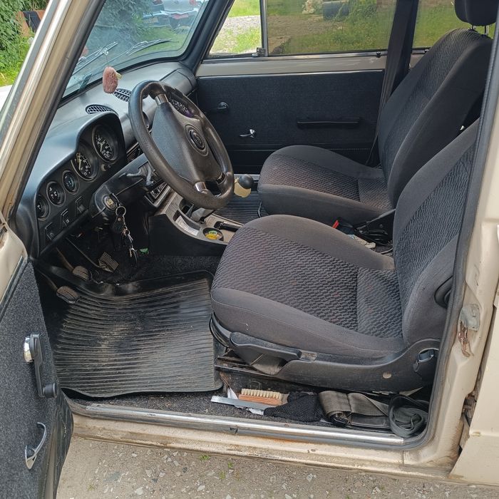 Автомоіль Ваз 21013