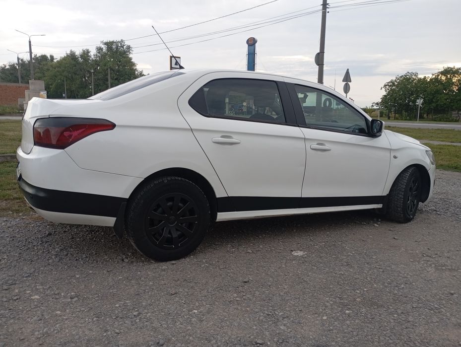 автомобіль  Сітрoен 2013рв 1.6дизель