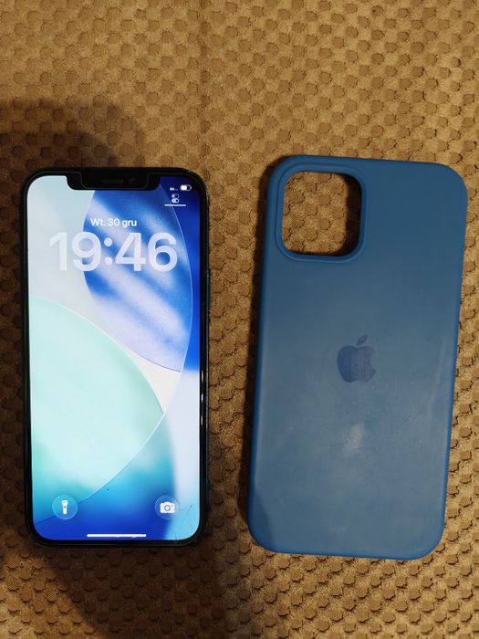 iPhone 12 64GB Blue + Etui