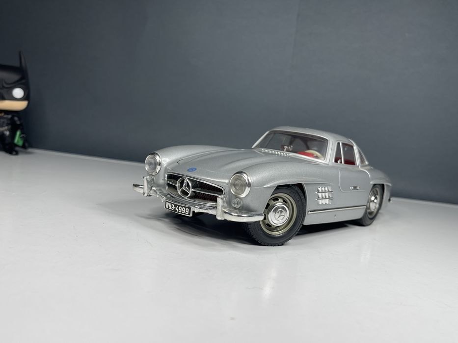 Audi Posche Pontiac Ferrari Range Rover Dodge 1:18 моделі машинки