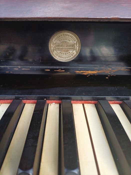 Organy fisharmonia antyk Ibach Berlin Barmen