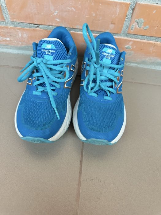 Продам кросівки New Balance 36 розмір