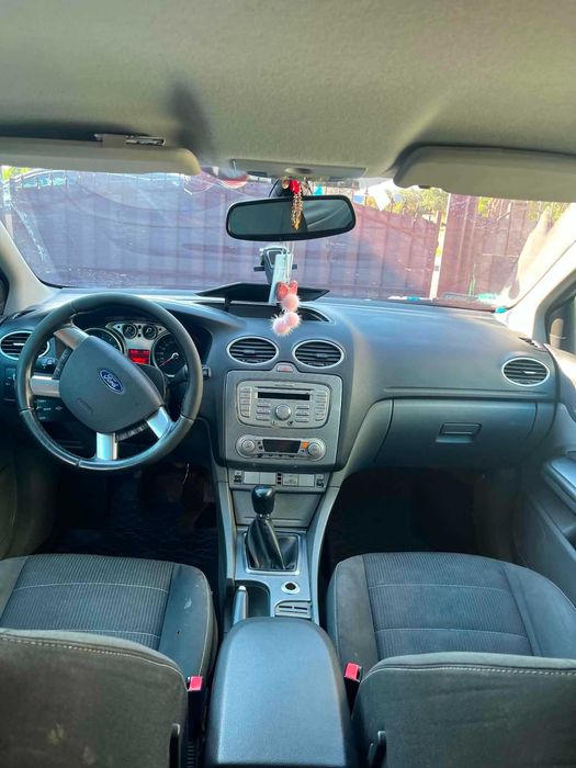 Ford Focus benzyna 1.6 2008r