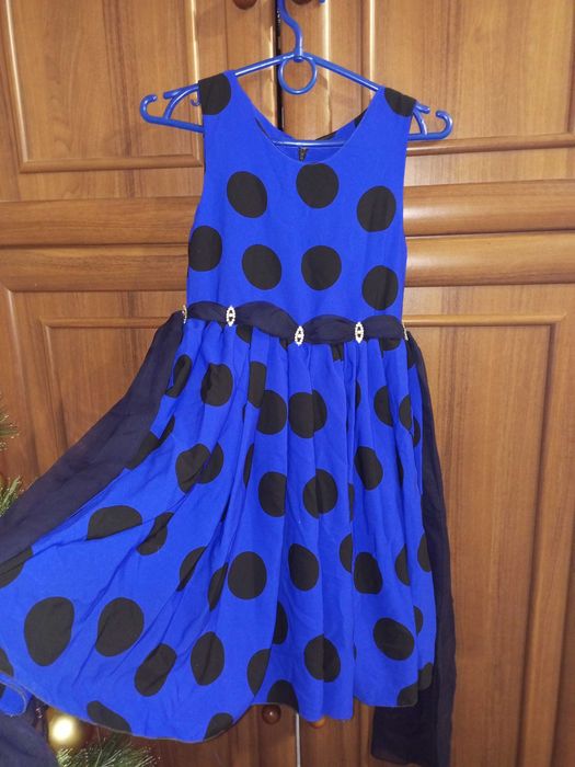 Нарядное платье, сукня