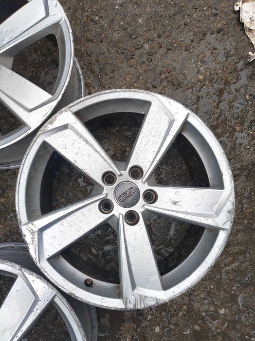 Felgi alufelgi 18 5x112 audi S3 8v a3 oryginalne