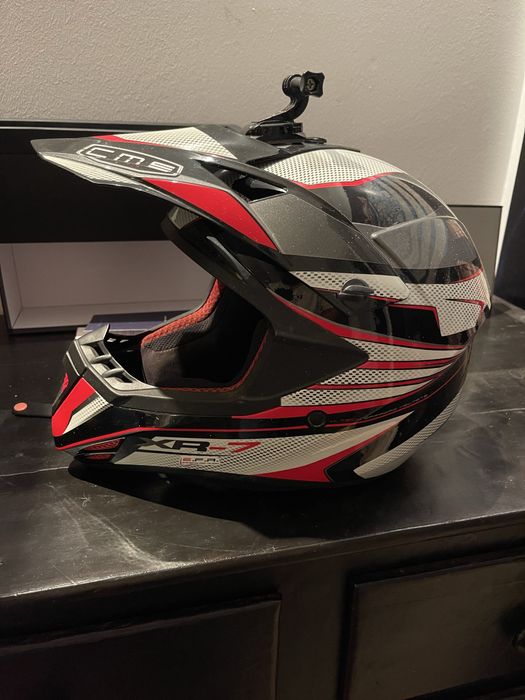 Vendo capacete Cms