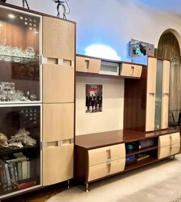 Стінка в вітальню, меблі, стінка ЮГОСЛАВСЬКА