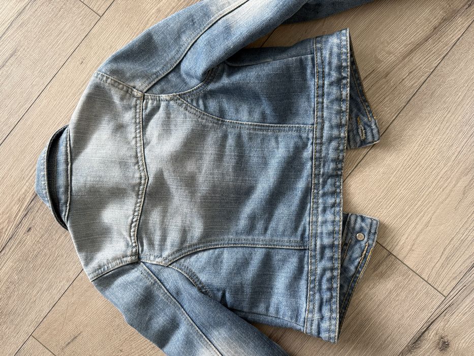 Джинсова куртка 5-6 р