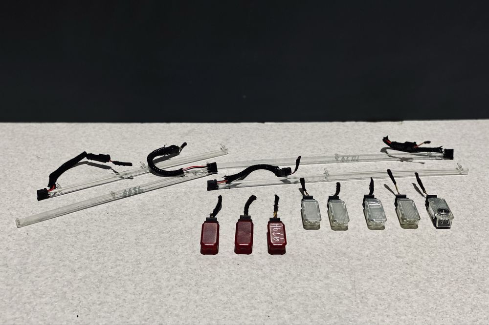 Підсвітка салону Audi A6 C6 плафон подсветка карт дверей Ауді А6 С6