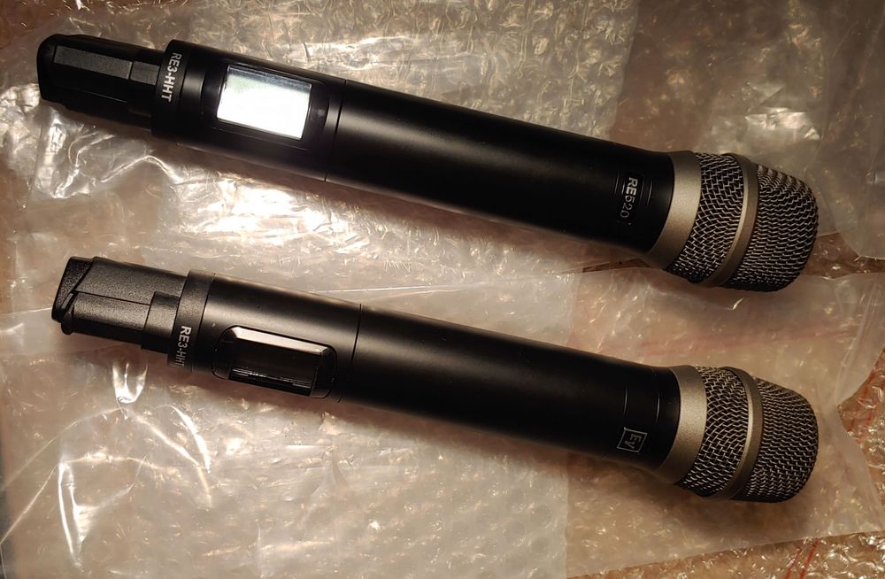 Electro Voice -- конденсаторный радиомикрофон