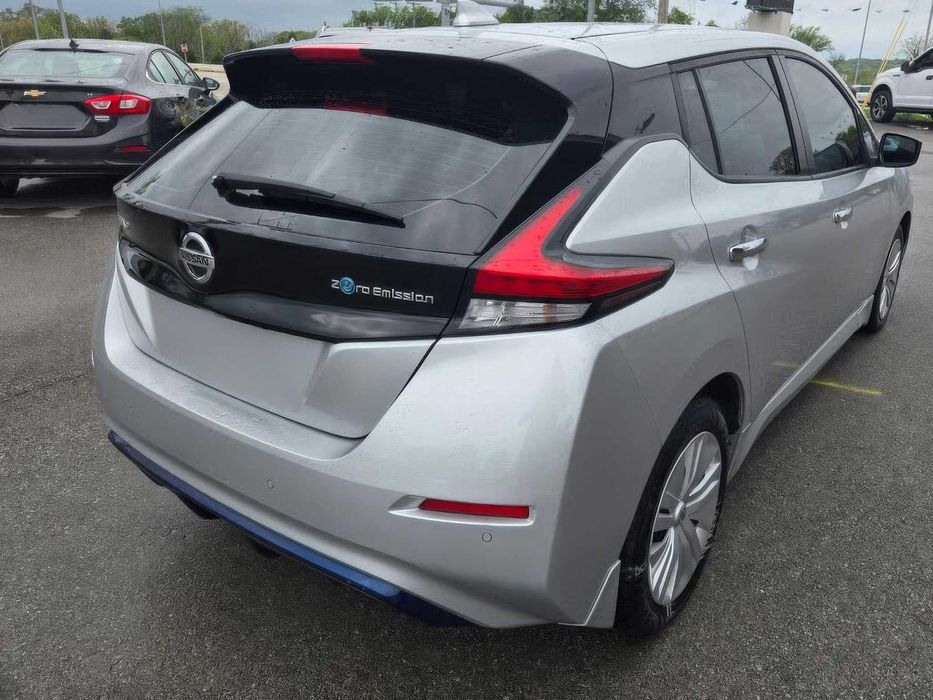 Nissan Leaf Plus      2023