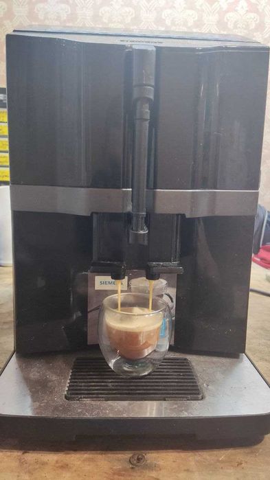 Продам кофемашину Siemens EQ3 S100