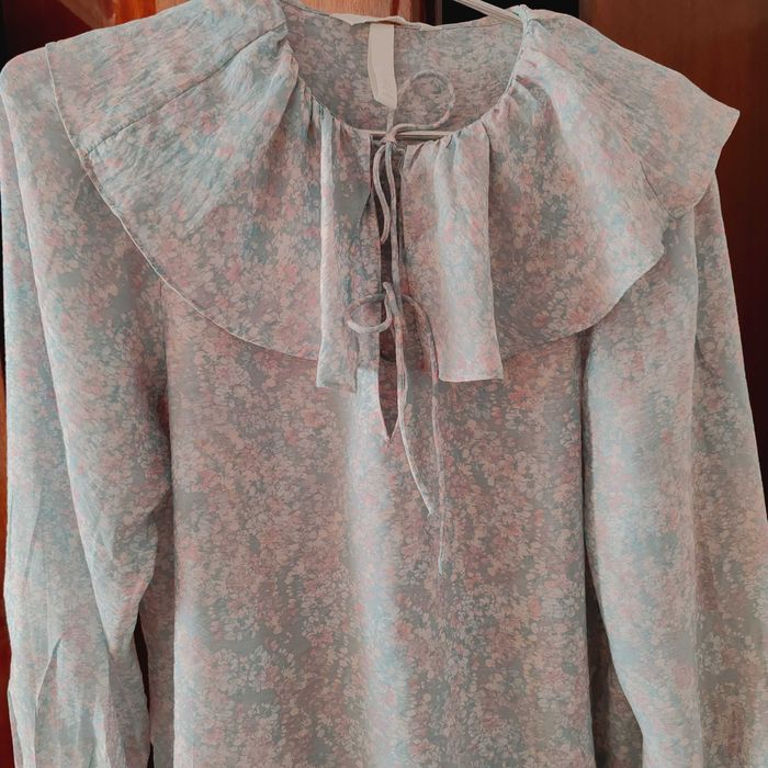 Блуза з комірцем H&M