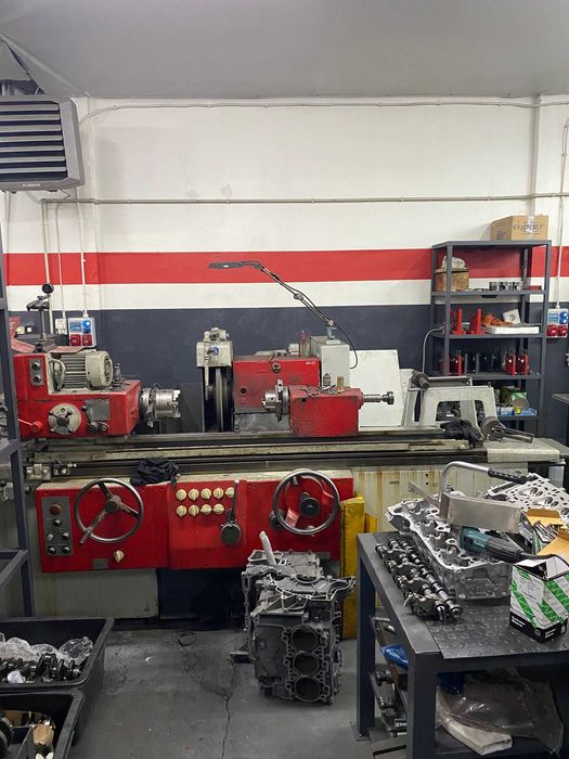 Szlifierka do wałów korbowych TOS