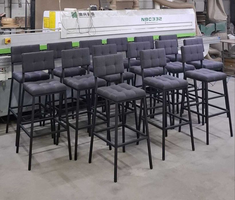 Барний стілець. Стілець для бару, кафе, кухні. Стілець лофт