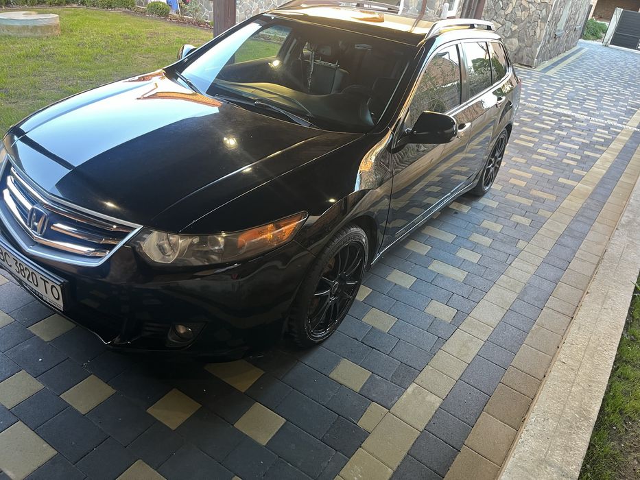 Honda acord 8 європа