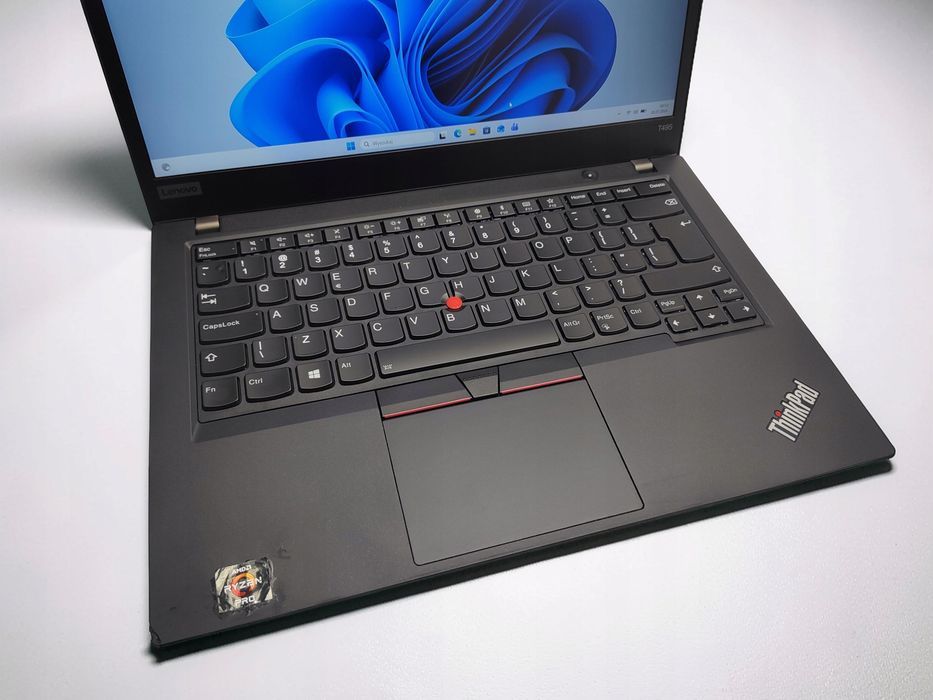 BIZNESOWY FLAGOWIEC ThinkPad T495 Ryzen 5 3500U 8GB 256SSD Win11
