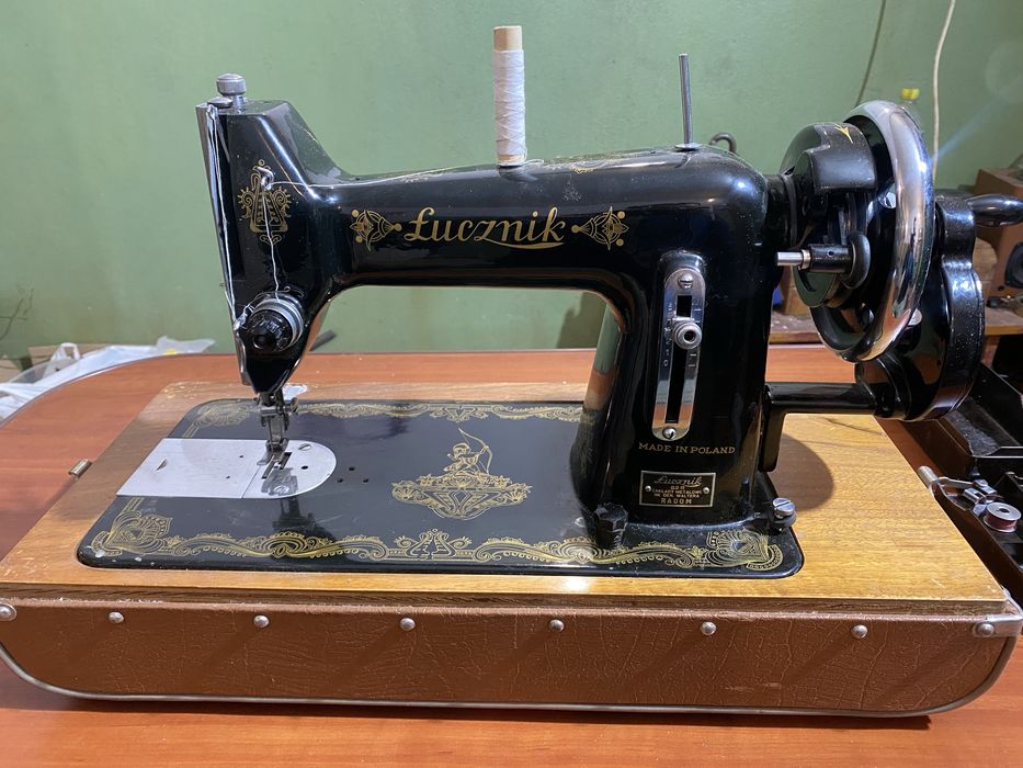 Швейная машинка Лучник 82r