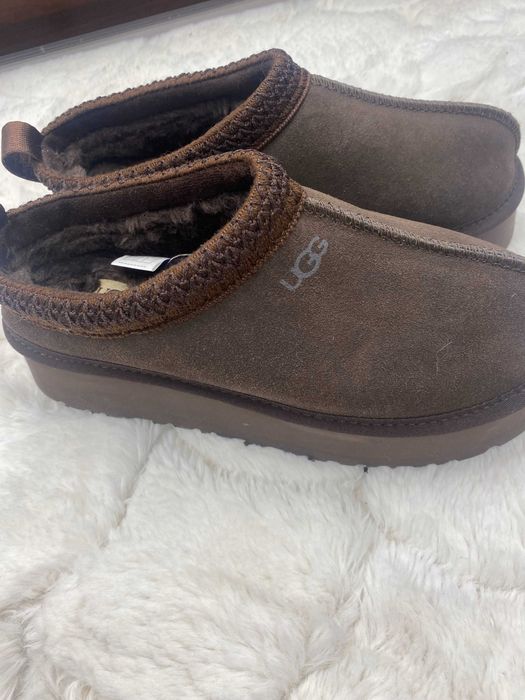 Ugg Tazz II Czekoladowe brązowe Klapki Papcie na platformie 39 nowe