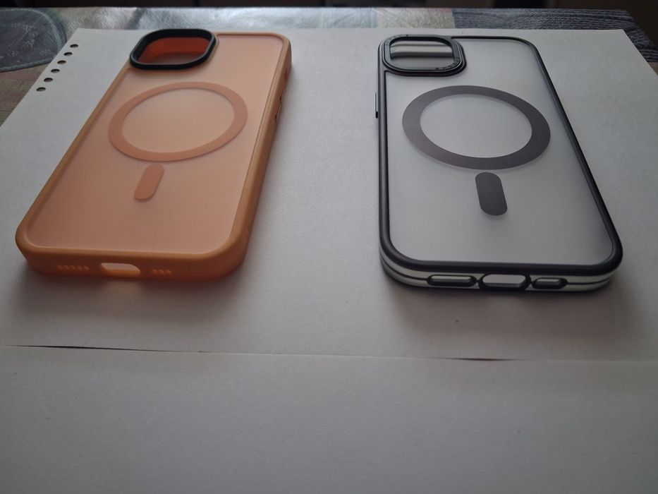 Чехол на iPhone 13
