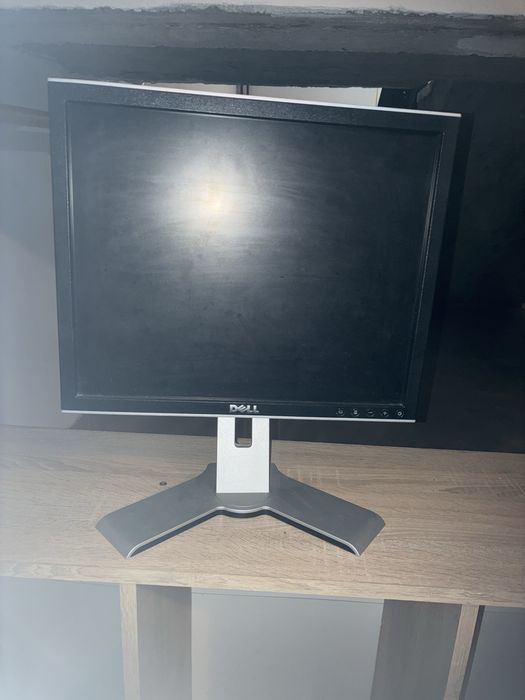 Sprzedam monitor Dell 17 cali