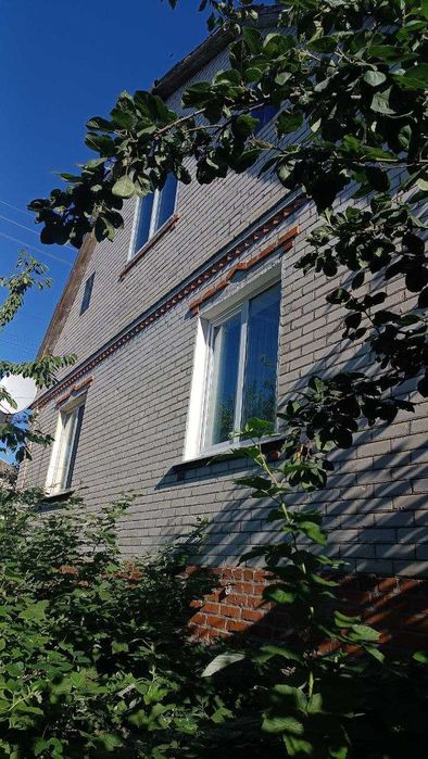 Трехуровневый дом в Змиеве