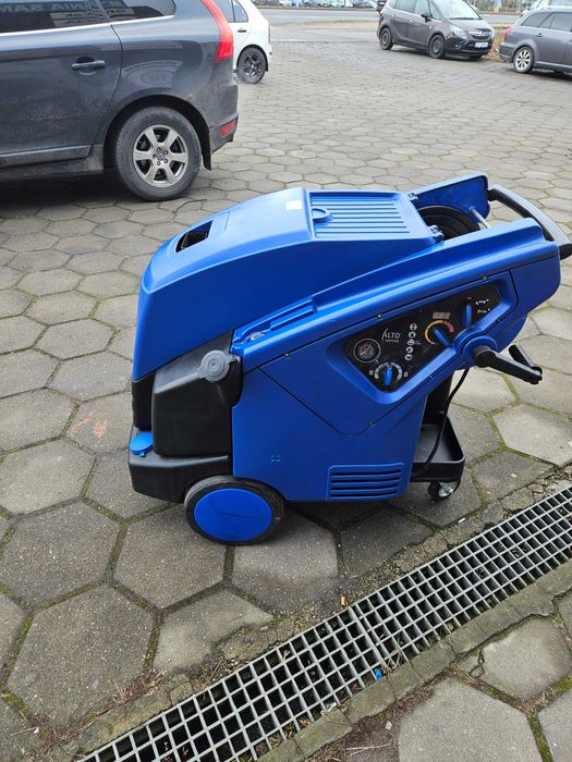 Myjka ciśnieniowa Nilfisk Neptune 5 gorącowodna z bębnem