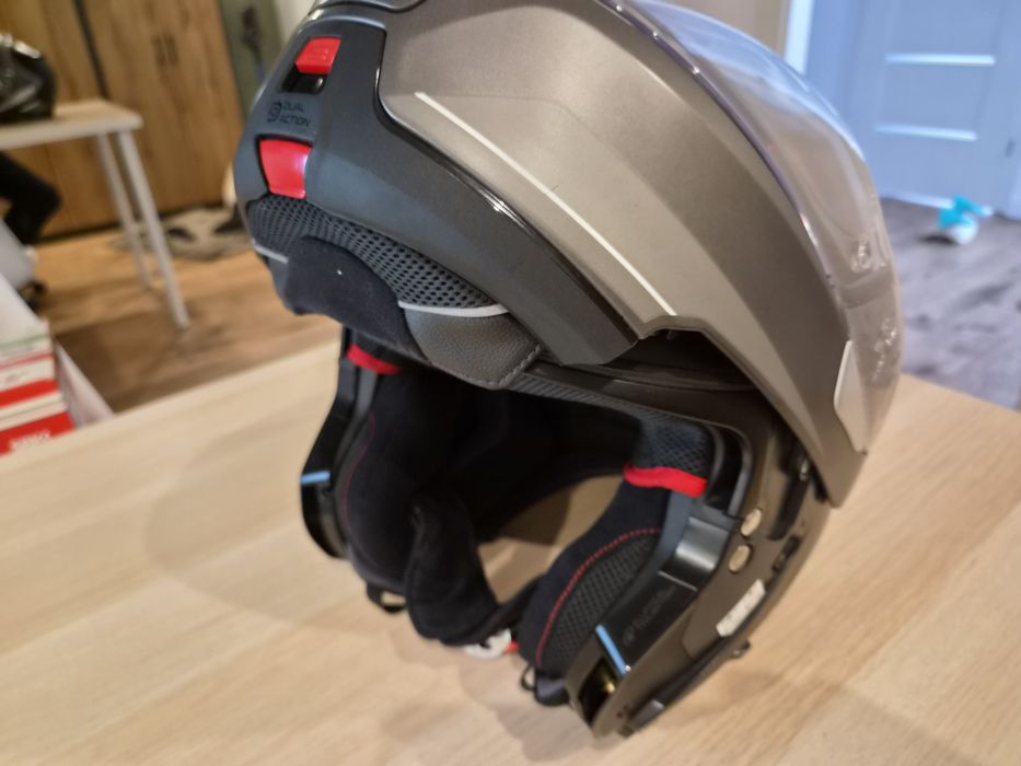 Kask Nolan i interkom motocykolwyFreedConn