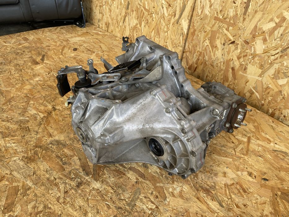 Кпп мкпп коробка передач роздатка Toyota RAV4 2.2 H1L8-F EA64F Тойота