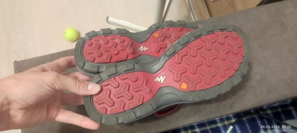 Босоножки Quechua 27 см стелька