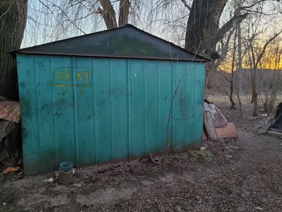 Сдам гараж в районе 173