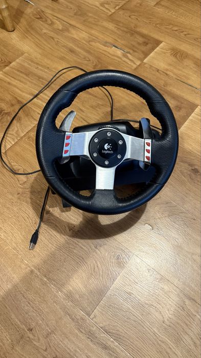 Logitech g27 (руль+педали+кпп)