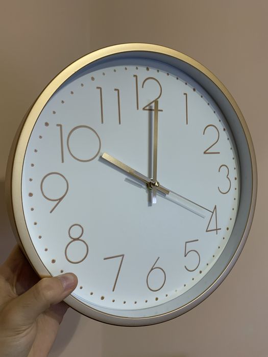 Часи Годинник настінний