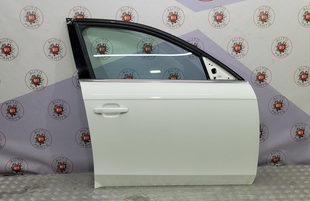 Кришка багажника ляда двері передні задні праві ліві Audi A4 S4 2012+