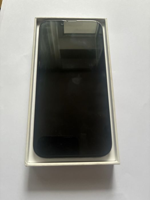 Iphone 16E bypass 128гб черний