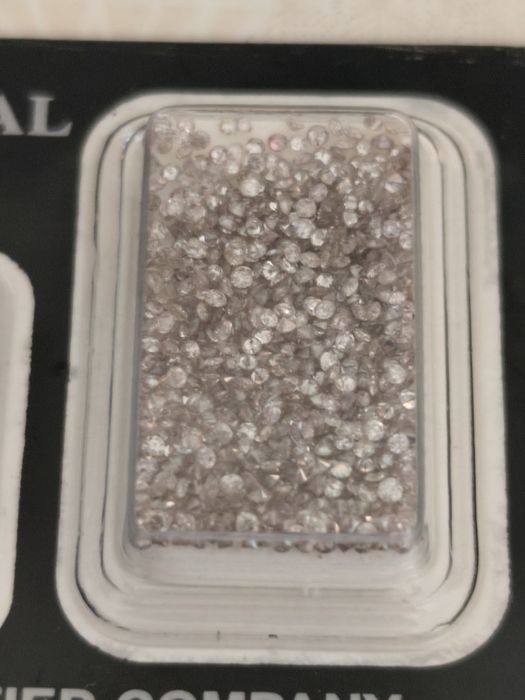 Lote de 720 Diamantes com Certificado