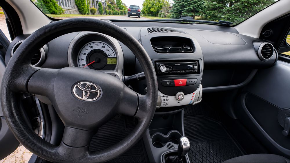 Toyota Aygo 1.0 benzyna | 2011 | 3-drzwiowa