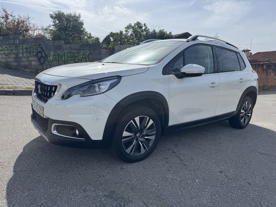 Peugeot 2008 1.2 THP 130cv nacional 2018 poucos km