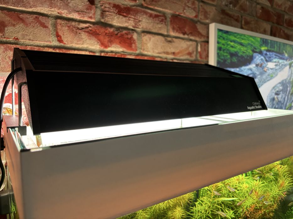 Chihiros WRGB II 49W 45–60 cm + osłony przeciwolśnieniowe