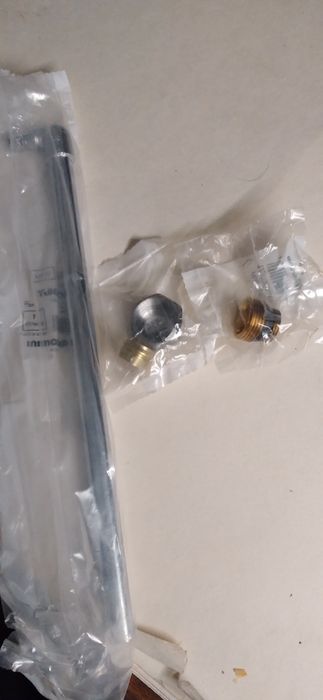 Запчасти на радиа тор отопления джакомини